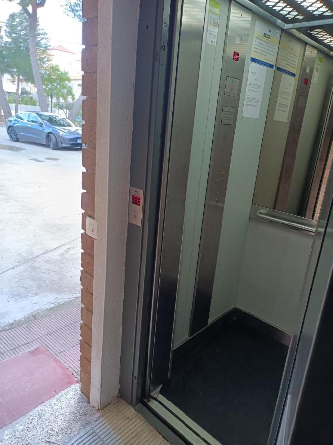 Cambrils Pi Rodo Apartment Luaran gambar